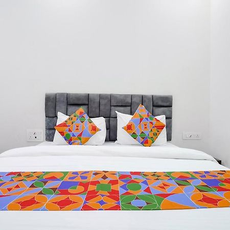 Fabexpress Bhau Residency - Nr Mumbai International Airport Hotel Exterior foto