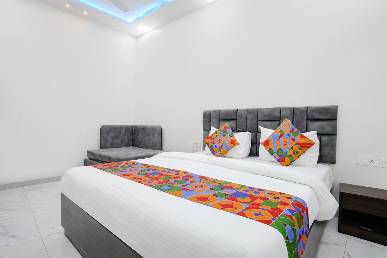 Fabexpress Bhau Residency - Nr Mumbai International Airport Hotel Exterior foto