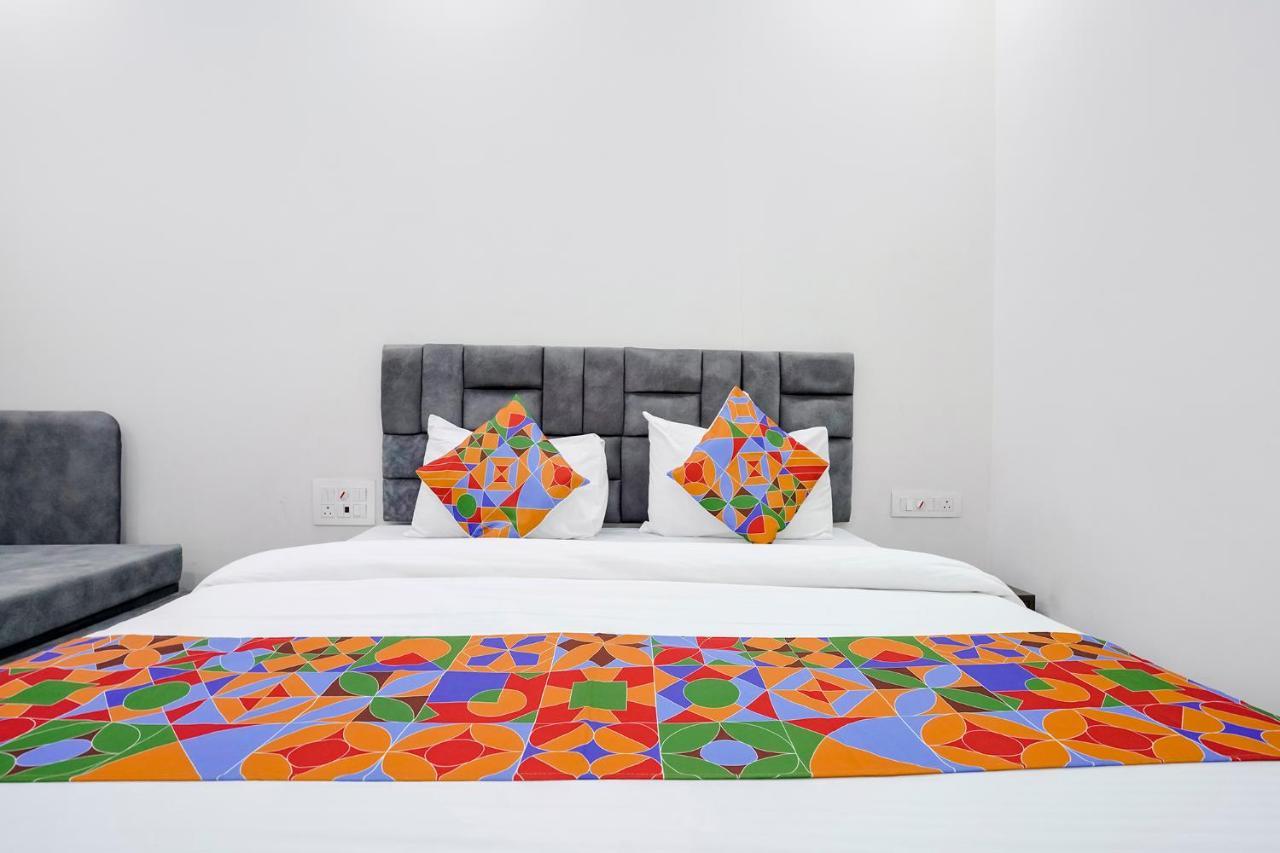 Fabexpress Bhau Residency - Nr Mumbai International Airport Hotel Exterior foto