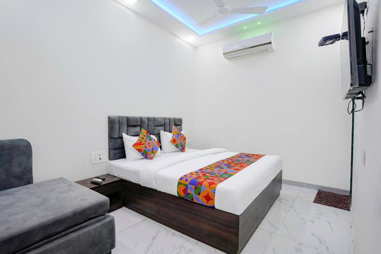 Fabexpress Bhau Residency - Nr Mumbai International Airport Hotel Exterior foto