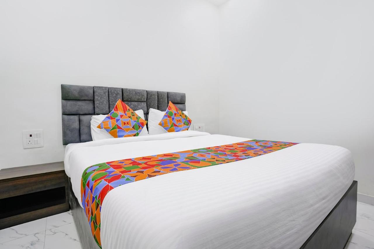 Fabexpress Bhau Residency - Nr Mumbai International Airport Hotel Exterior foto